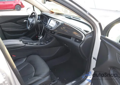 2017 Buick Envision Premium Ii z USA, uszkodzony, nr VIN LRBFXFSXXHD024053